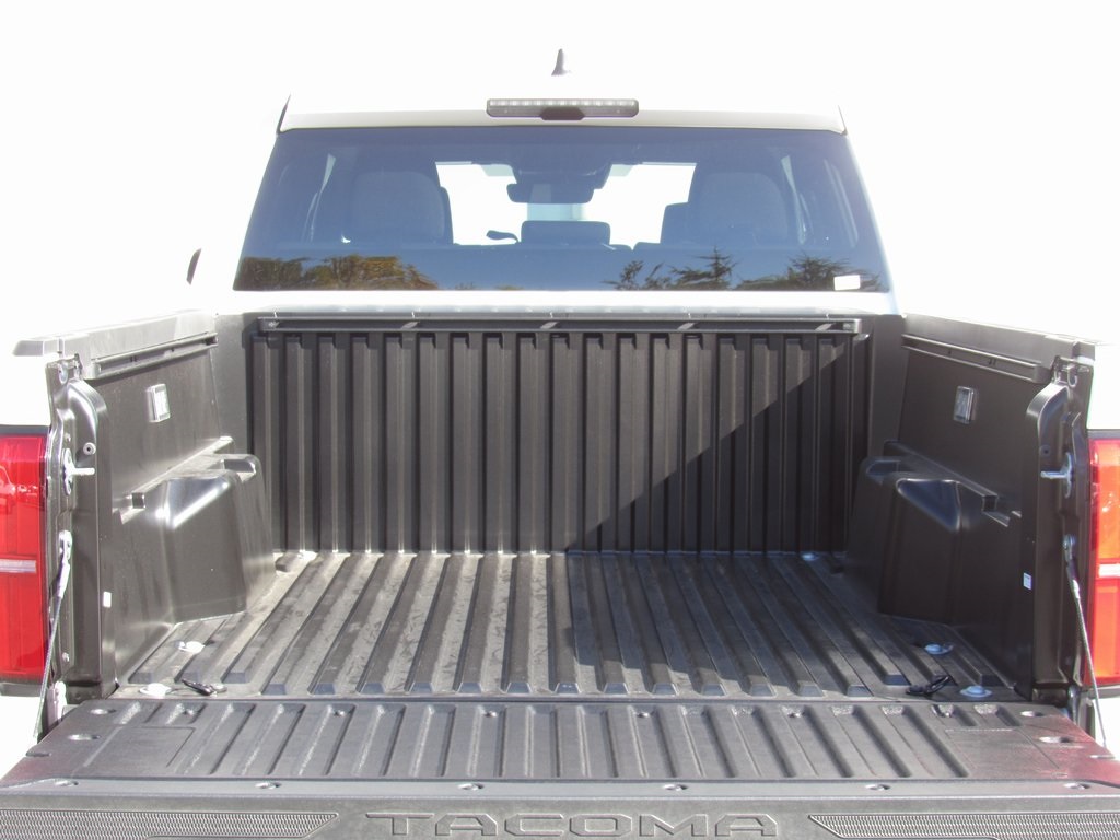 2025 Toyota Tacoma TRD Sport Double Cab photo 8