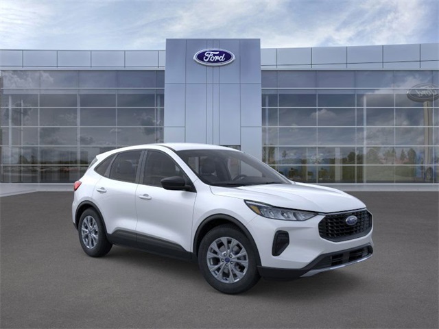 2025 Silver Metallic Ford Escape Active FWD SUV