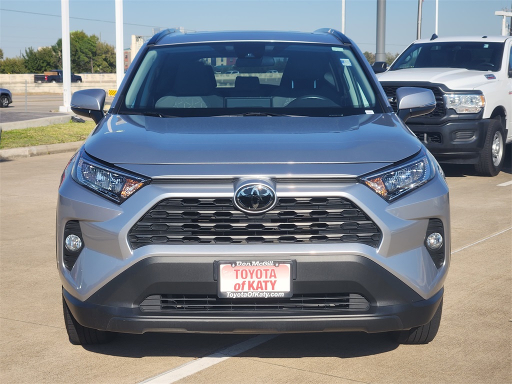 Used 2021 Toyota RAV4 XLE with VIN 2T3W1RFV9MC137410 for sale in Northfield, Minnesota