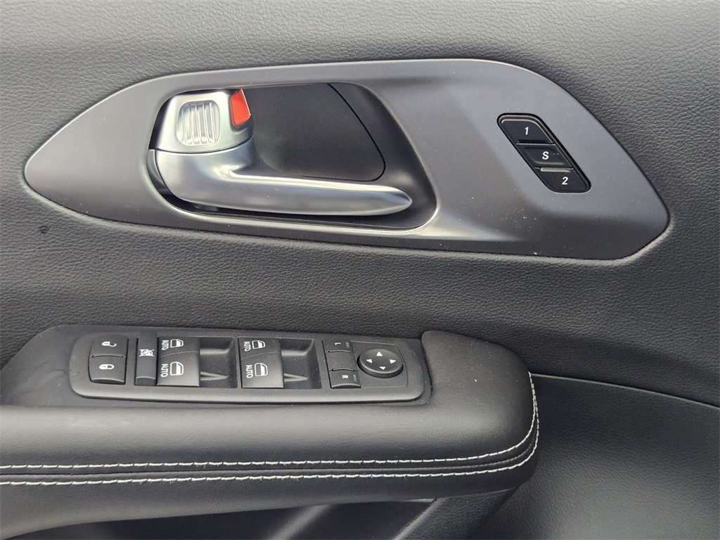 new 2026 Chrysler Pacifica car, priced at $46,100