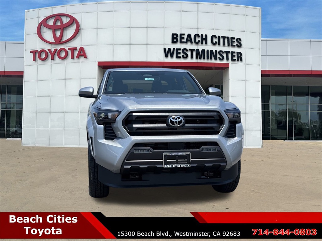 2025 Toyota Tacoma SR5 4x4 Double Cab photo 3