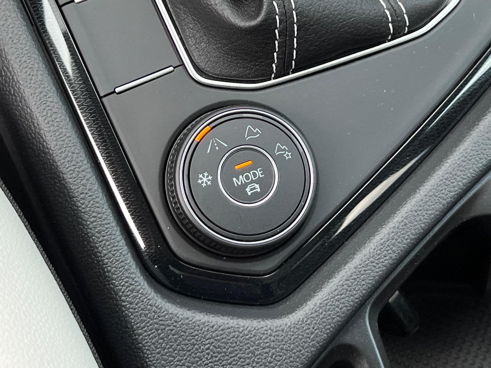 Taos SE 4MOTION