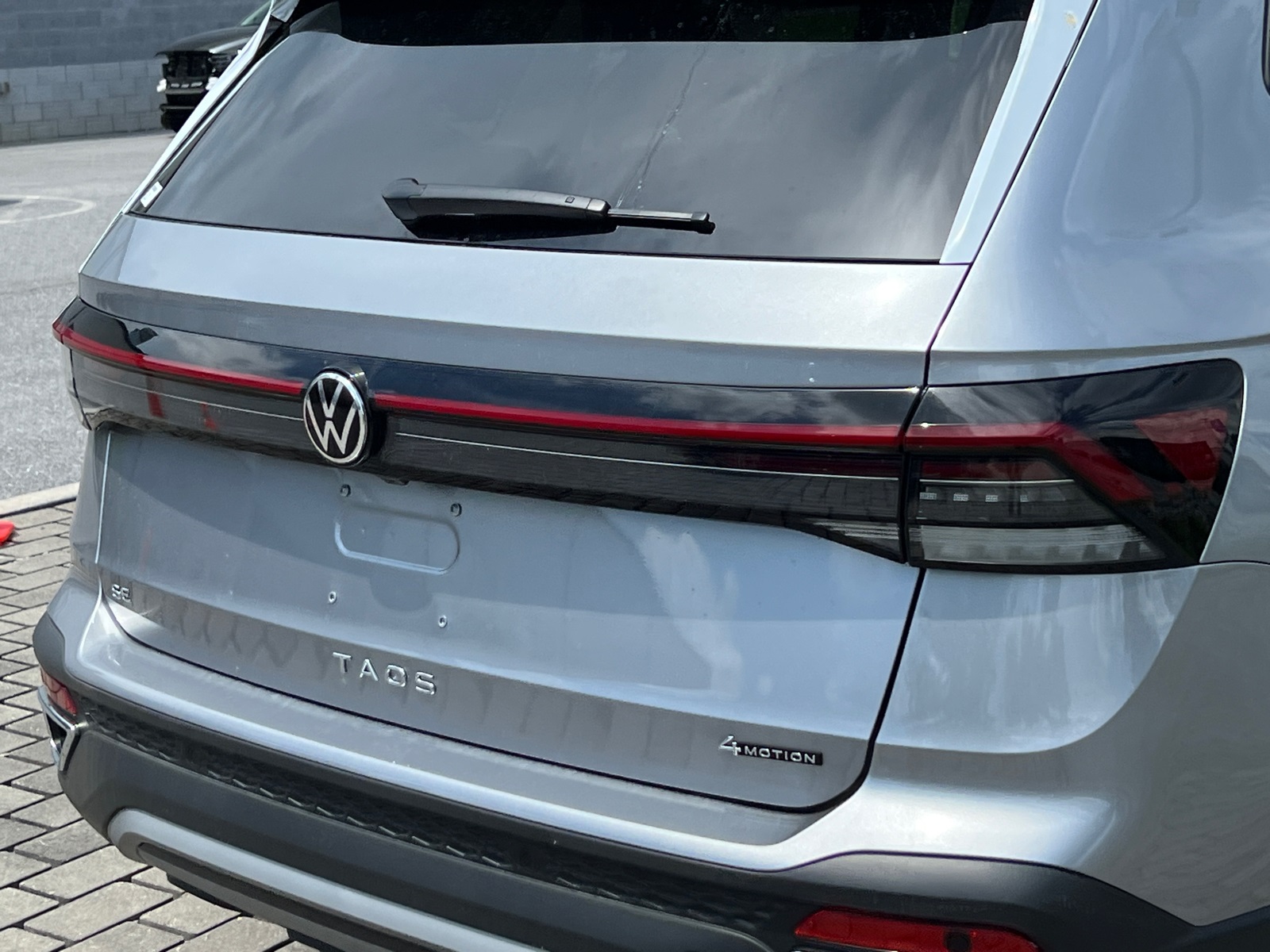 Taos SE 4MOTION