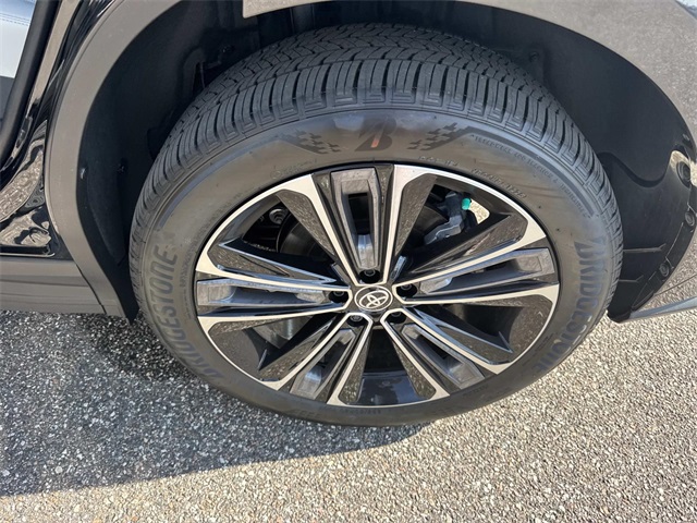 New 2025 Toyota bZ4X SUV