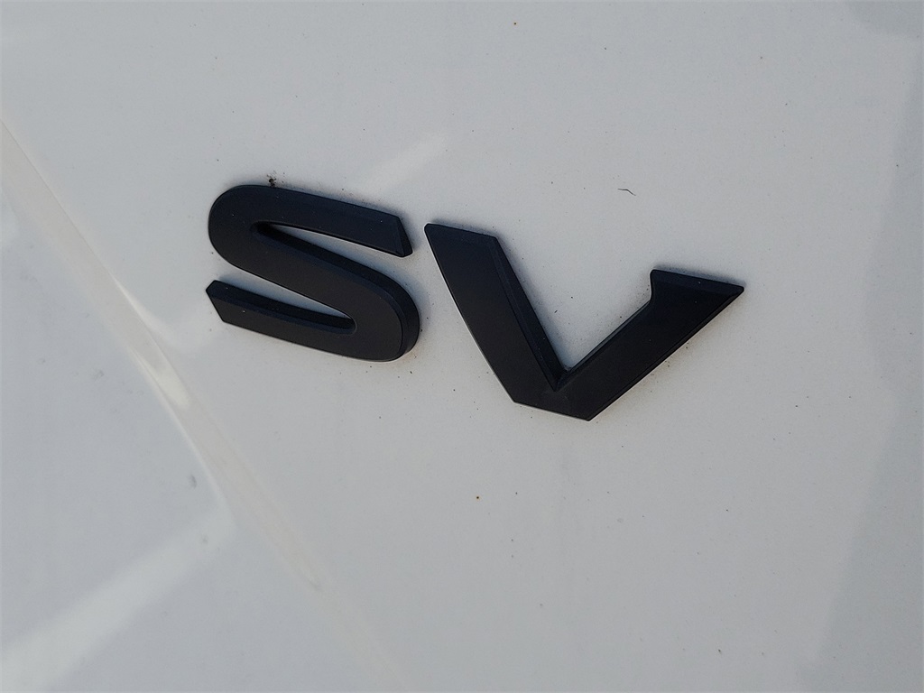 2022 Pearl White Tricoat Nissan Murano SV FWD SUV