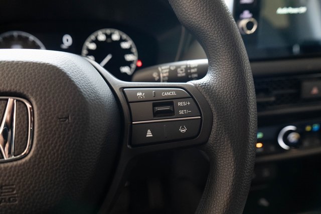 2026 Honda HR-V LX photo 15
