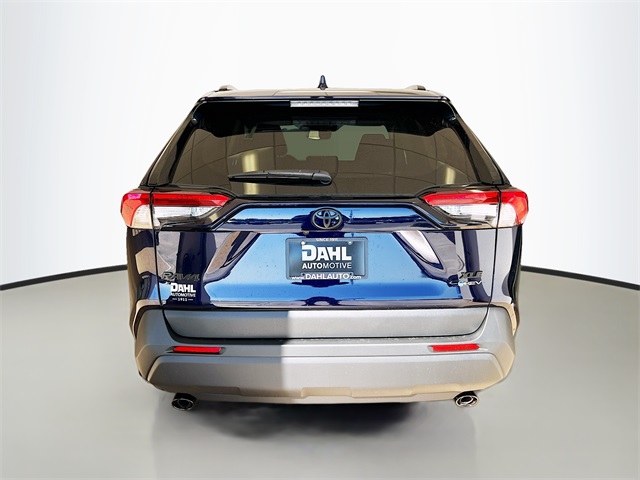 2025 Toyota RAV4 Hybrid XLE photo 4