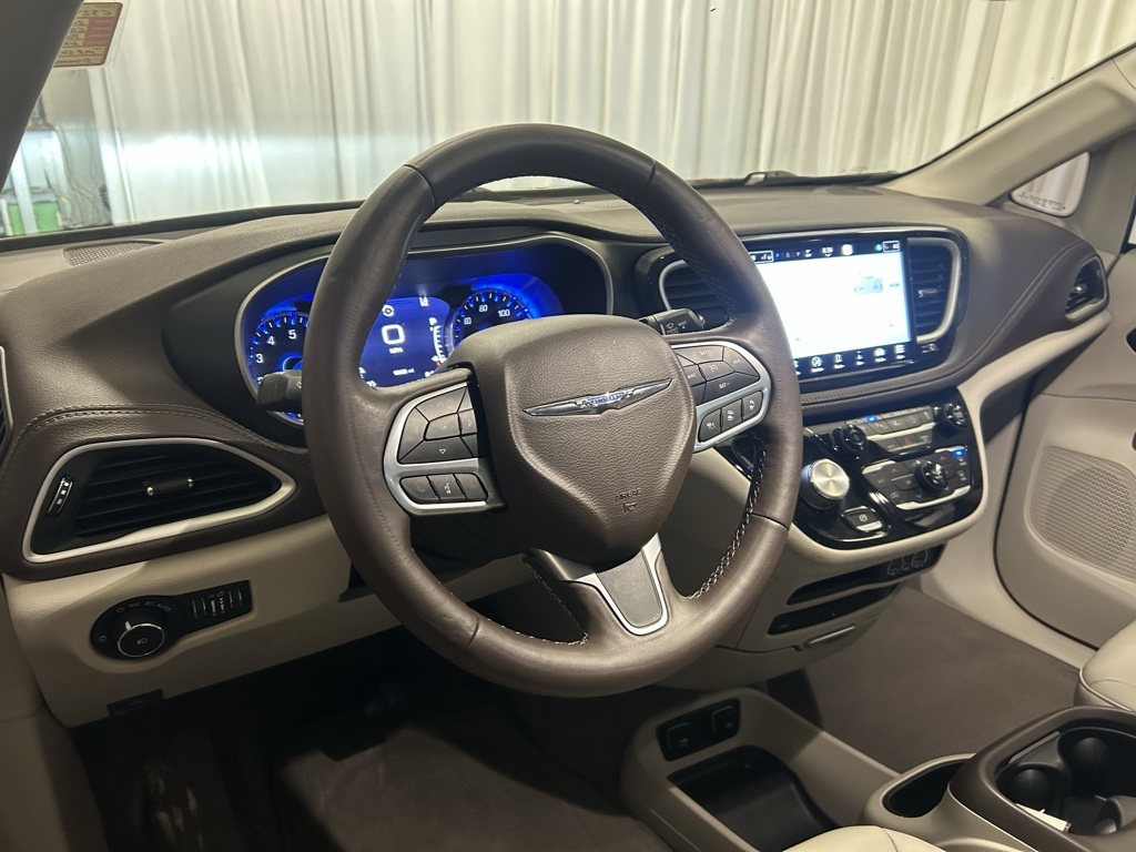 used 2021 Chrysler Pacifica car, priced at $20,799