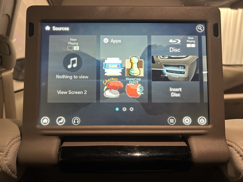 used 2021 Chrysler Pacifica car, priced at $20,799