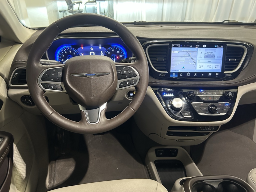 used 2021 Chrysler Pacifica car, priced at $20,799