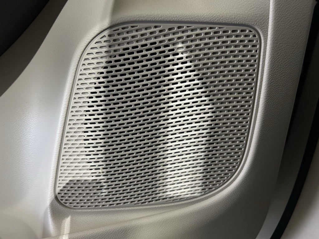 used 2021 Chrysler Pacifica car, priced at $20,799