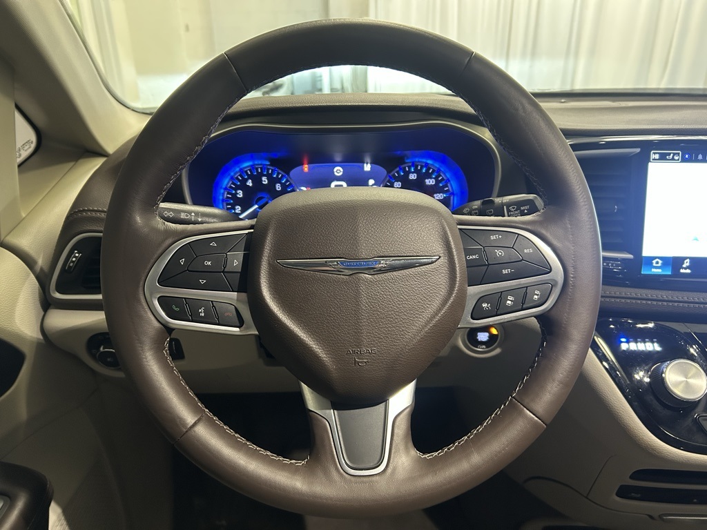 used 2021 Chrysler Pacifica car, priced at $20,799
