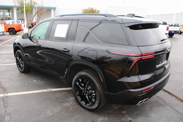 used 2026 Chevrolet Traverse car, priced at $41,303