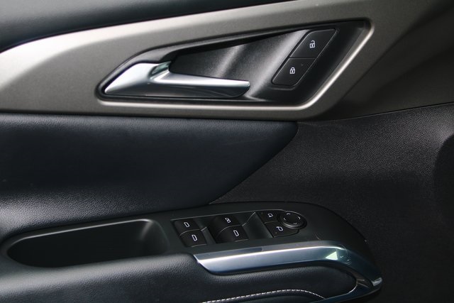 used 2026 Chevrolet Traverse car, priced at $41,303