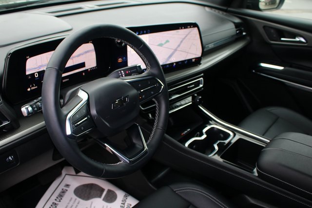 used 2026 Chevrolet Traverse car, priced at $41,303