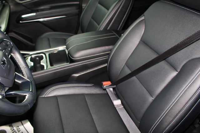 used 2026 Chevrolet Traverse car, priced at $41,303