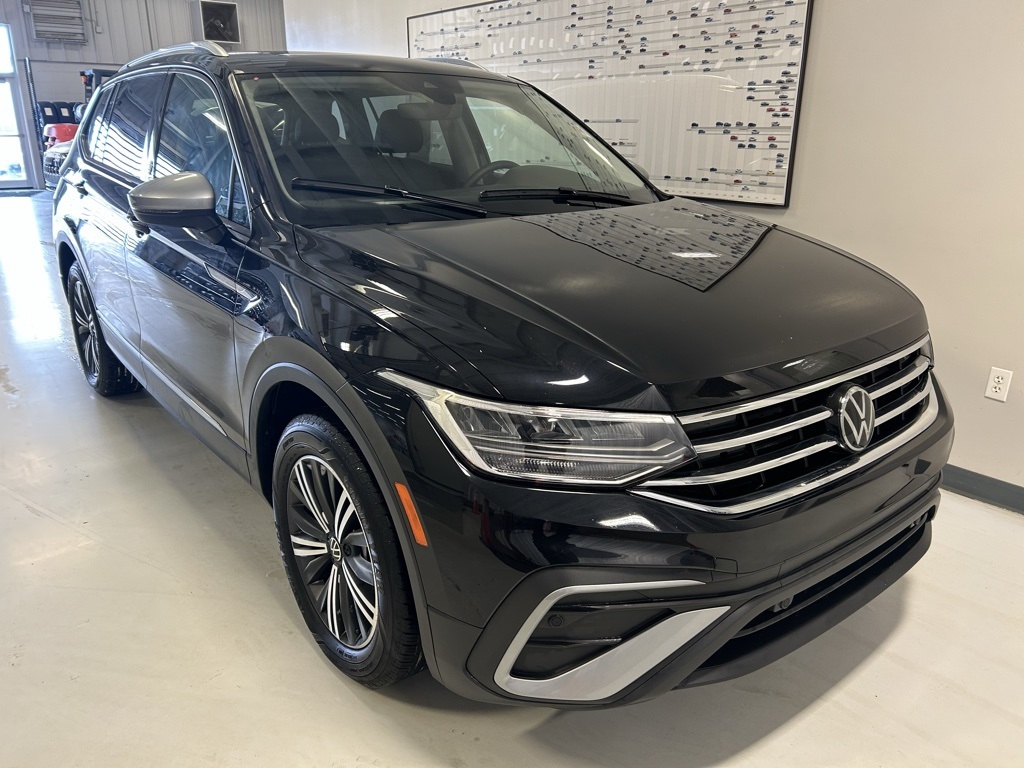 used 2024 Volkswagen Tiguan car, priced at $22,996