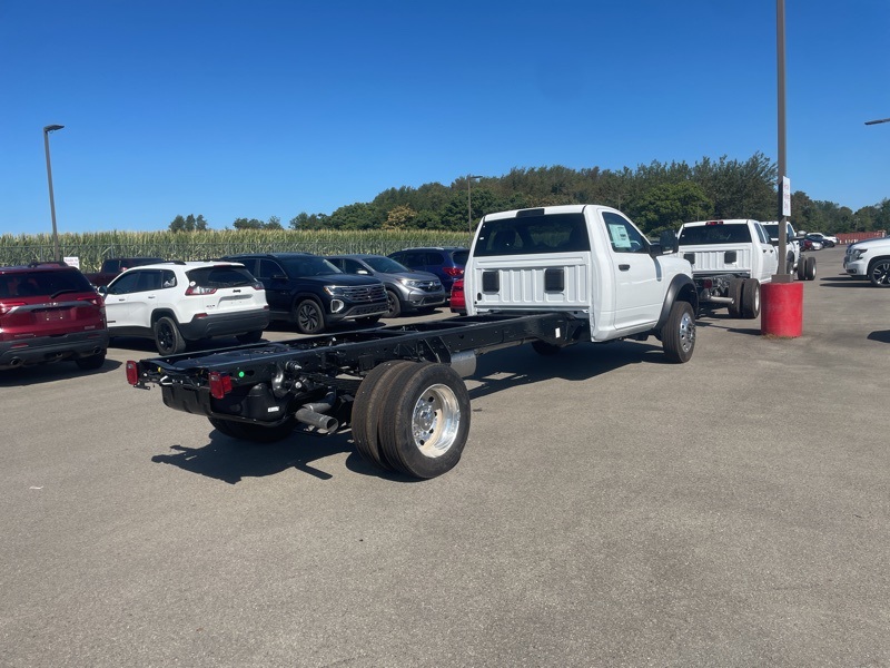 2026 Ram 5500 photo 3