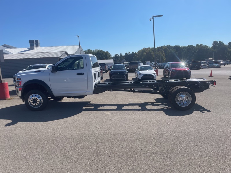 2026 Ram 5500 photo 6