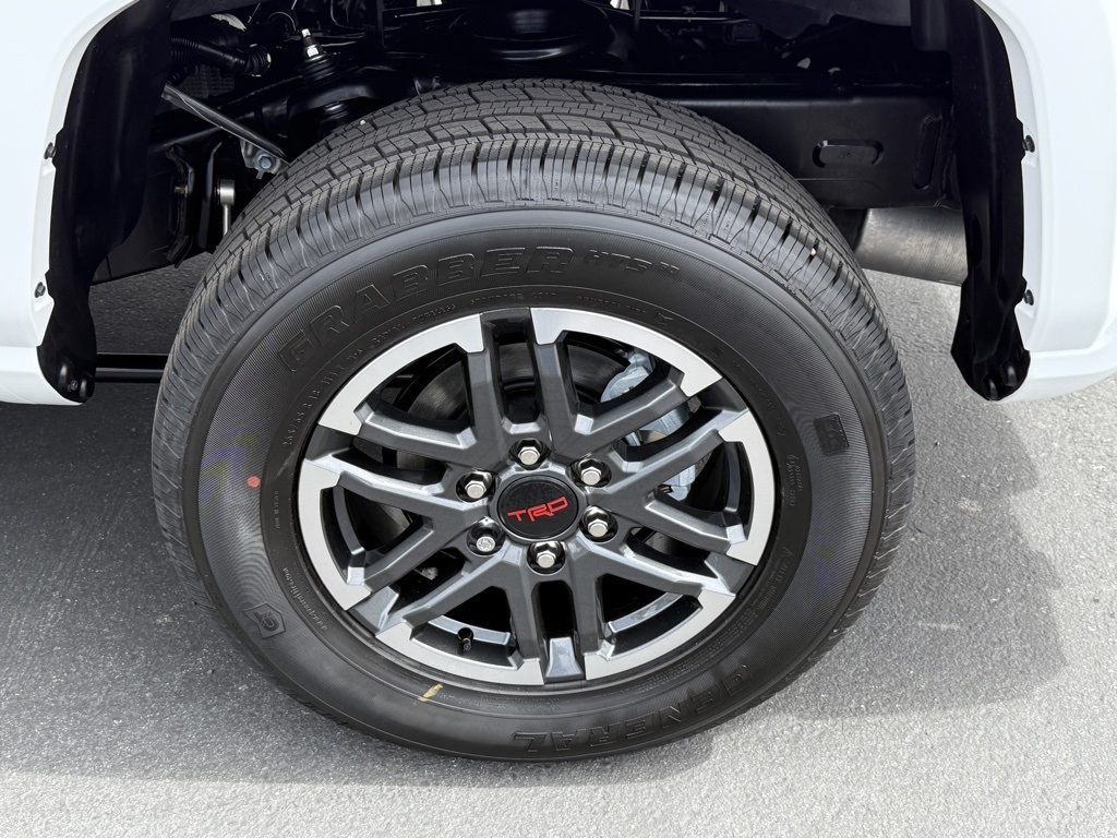 2025 Toyota Tacoma TRD Sport 4x4 Double Cab photo 15