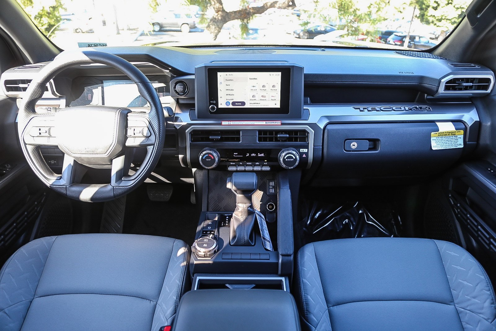 2025 Toyota Tacoma SR5 Double Cab photo 11