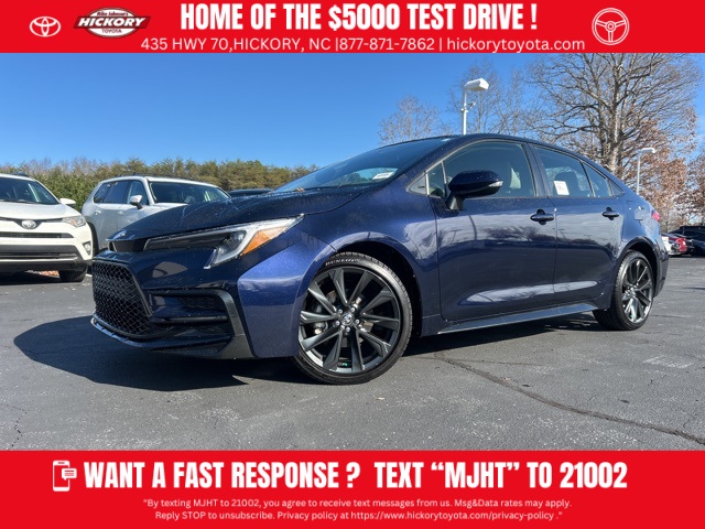 2025 Toyota Corolla SE's photo