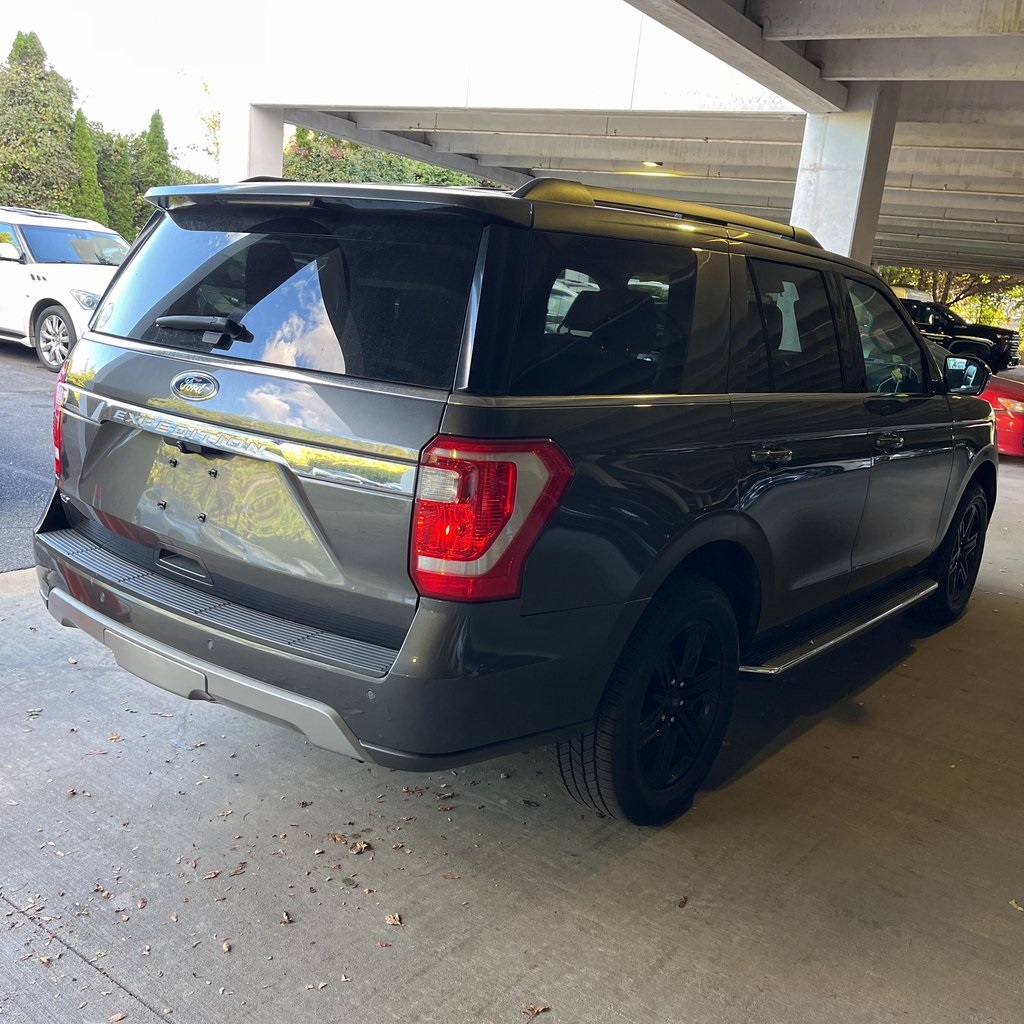 2021 Ford Expedition XLT photo 2