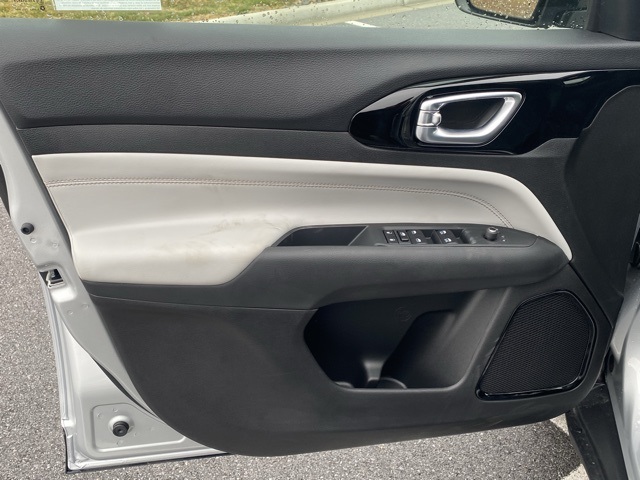 new 2026 Jeep Compass car, priced at $27,181