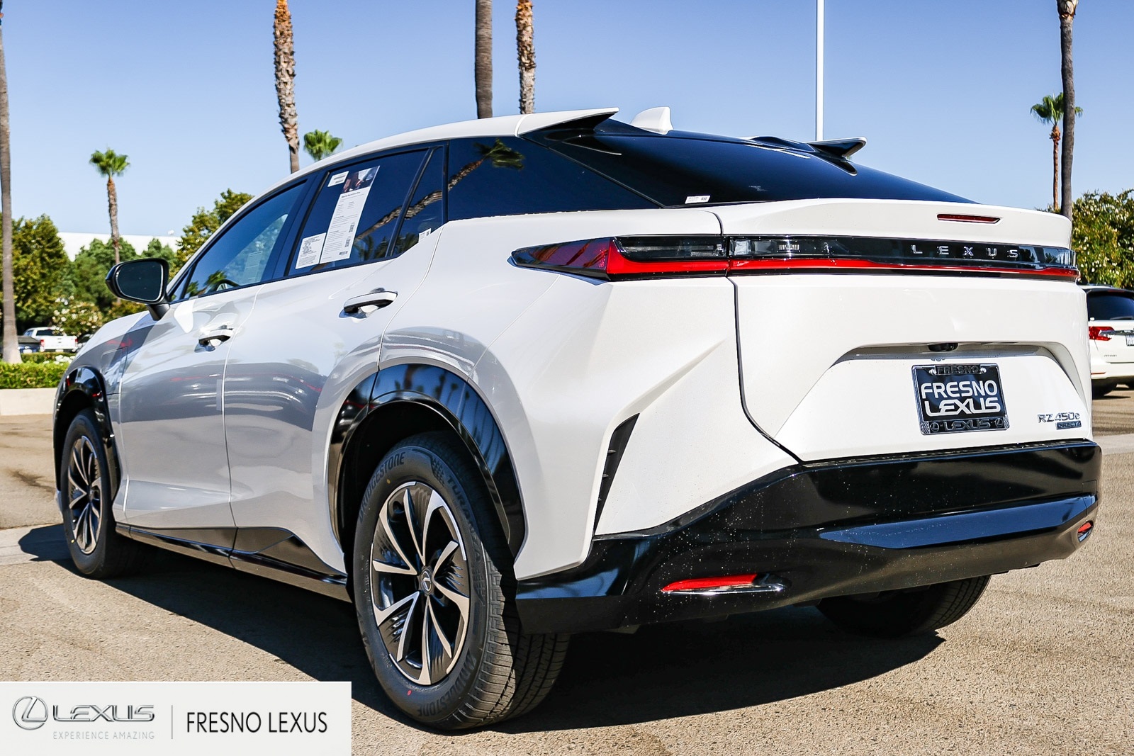 2025 Lexus RZ 450e photo 4