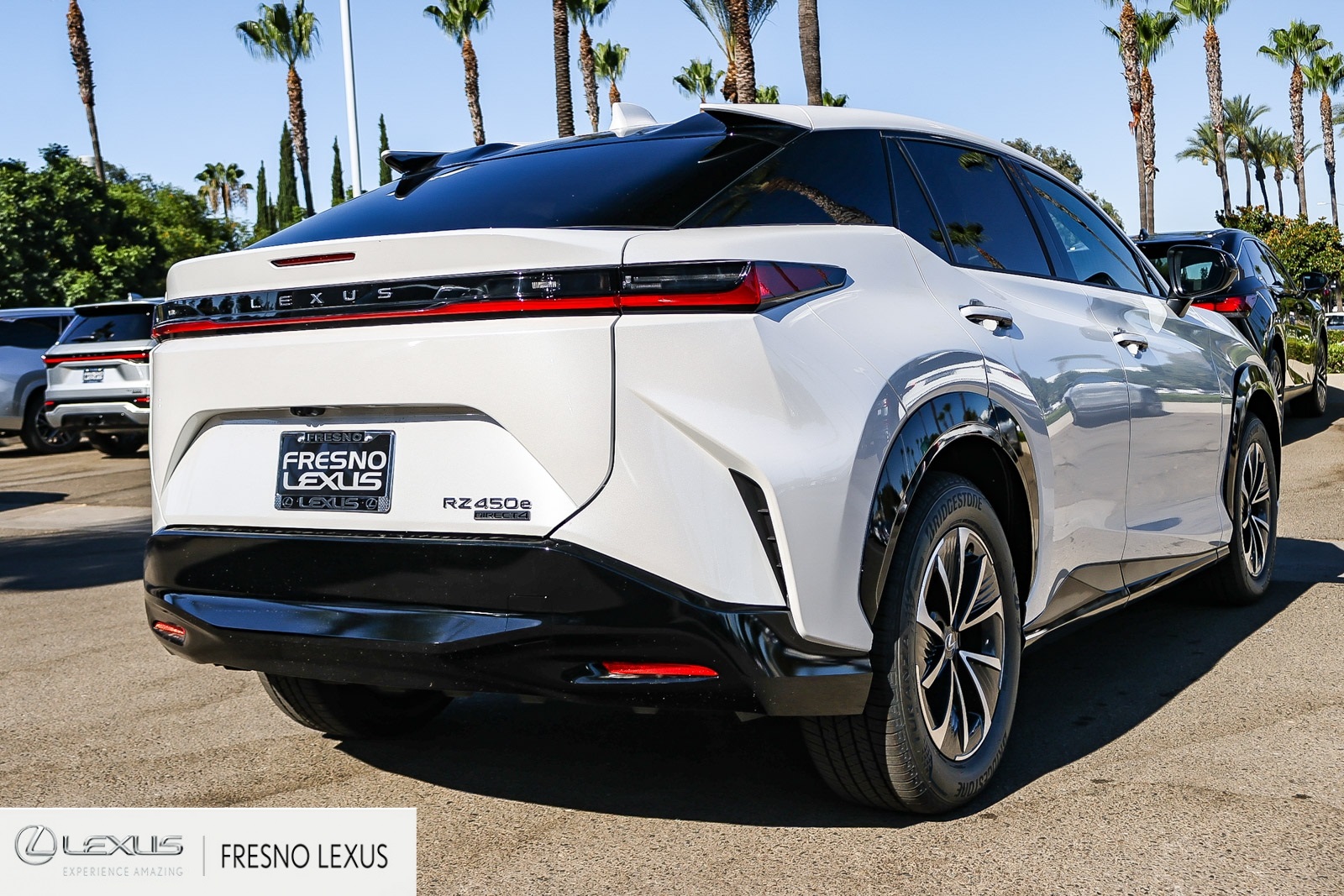 2025 Lexus RZ 450e photo 6