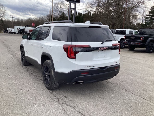 Used 2023 GMC Acadia SUV