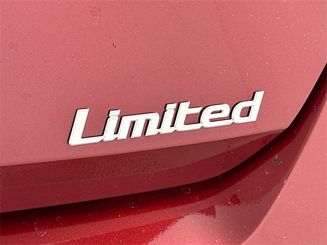 Elantra Limited