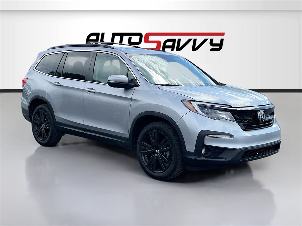 2022 Honda Pilot SE's photo