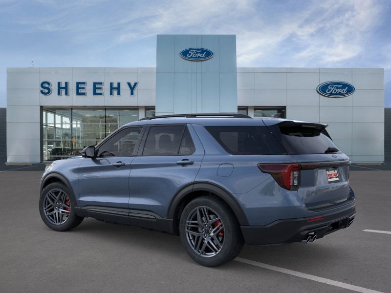 2025 Ford Explorer ST photo 5