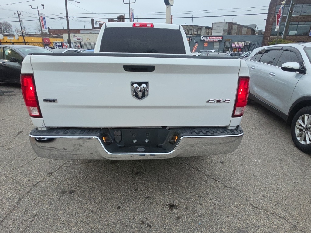 used 2021 Ram 1500 Classic car, priced at $25,595