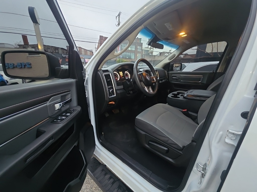 used 2021 Ram 1500 Classic car, priced at $25,595
