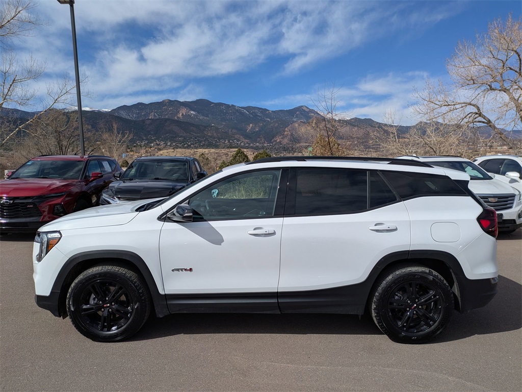 2024 Gmc Terrain AT4 photo 6