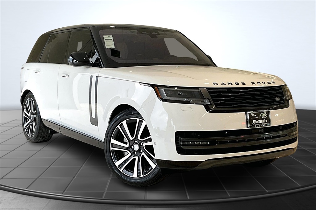 2023 Land Rover Range Rover SE's photo