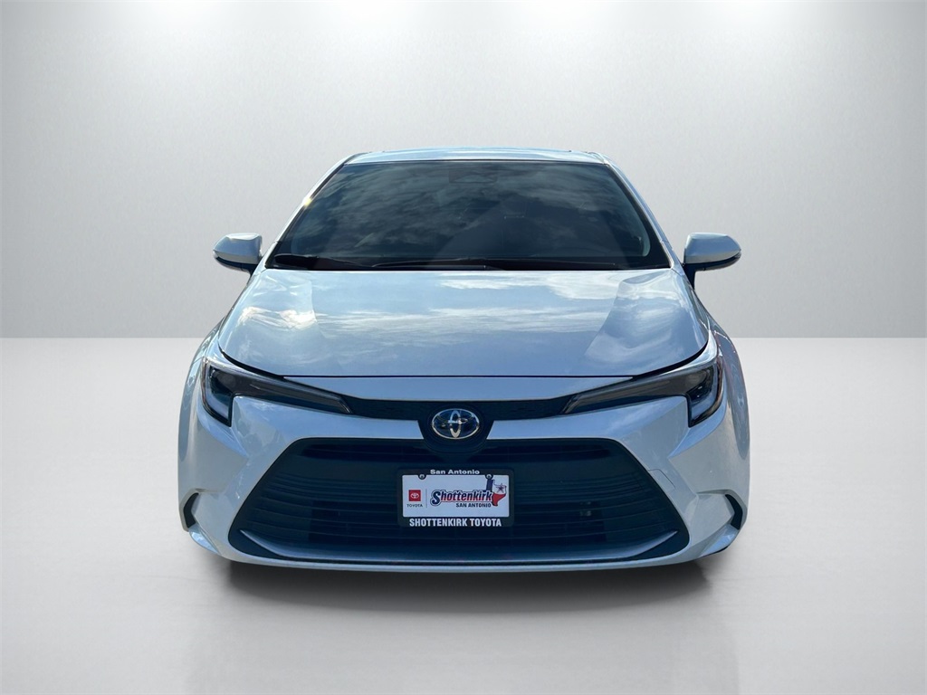 Used 2025 Toyota Corolla XLE with VIN JTDBCMFE3S3092846 for sale in Northfield, Minnesota