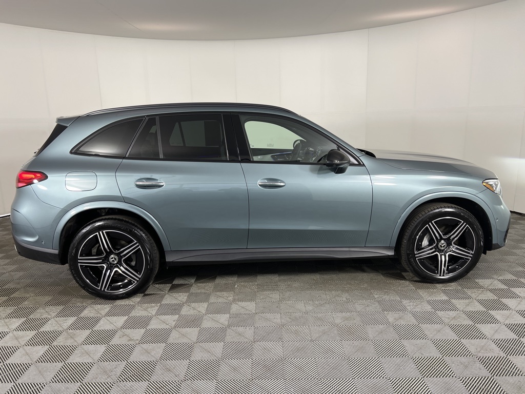 2025 Mercedes Benz GLC 300 4MATIC photo 15