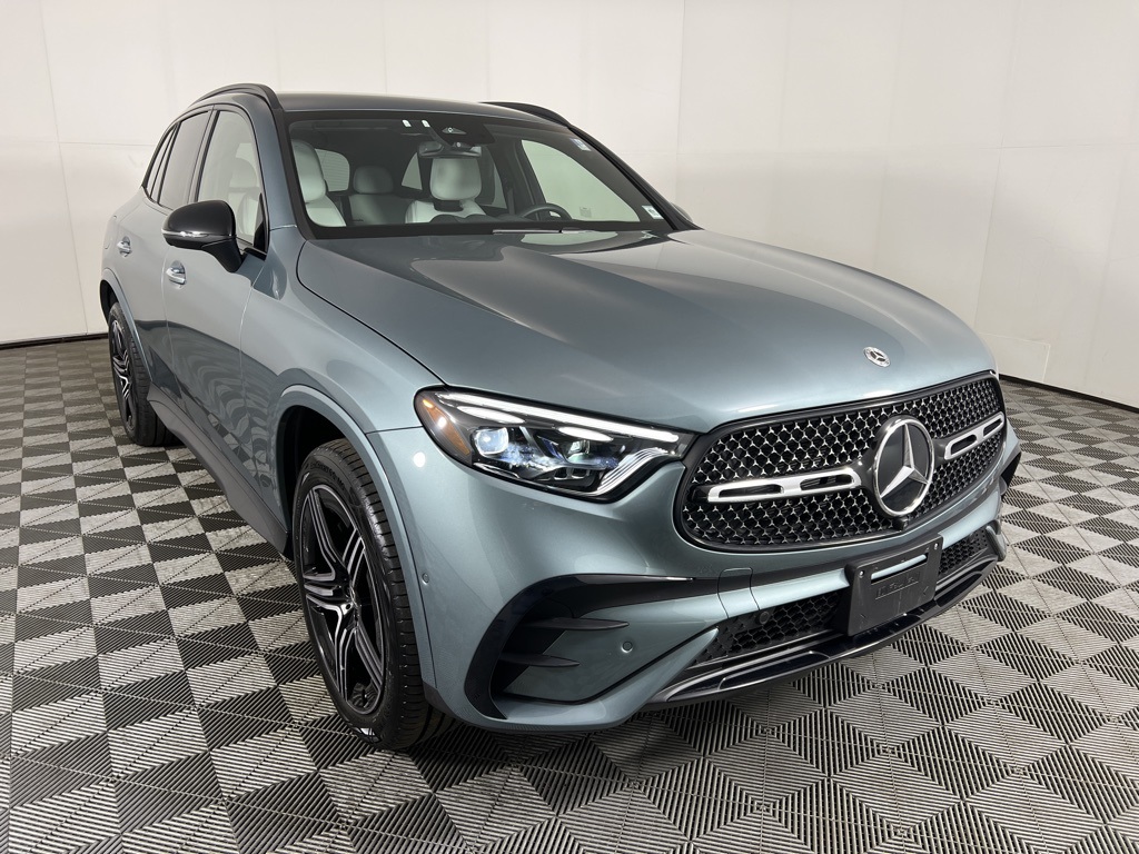 2025 Mercedes Benz GLC 300 4MATIC photo 16