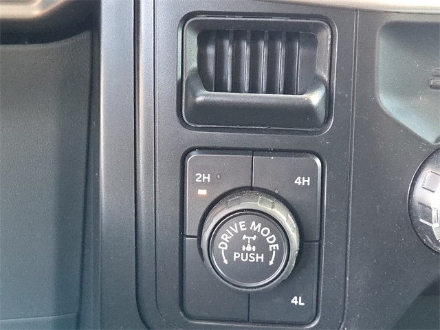 2021 Ford F-150 XLT photo 22