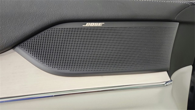 new 2025 Volvo EX90 car, priced at $86,825