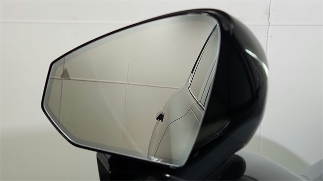 new 2025 Volvo EX90 car, priced at $86,825