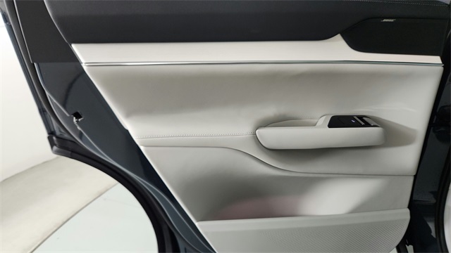 new 2025 Volvo EX90 car, priced at $86,825