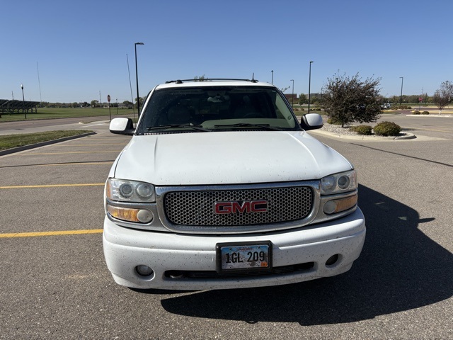 2004 GMC Yukon XL 1500 Denali