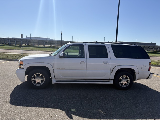 2004 GMC Yukon XL 1500 Denali