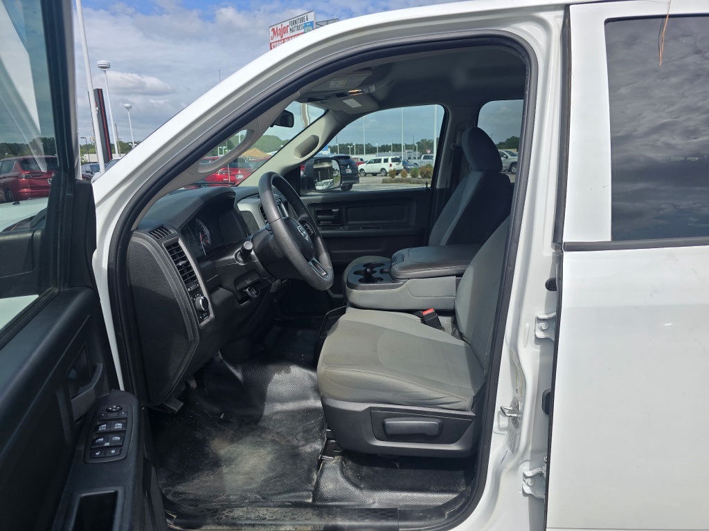 2022 Ram 1500 Classic Tradesman:16949T