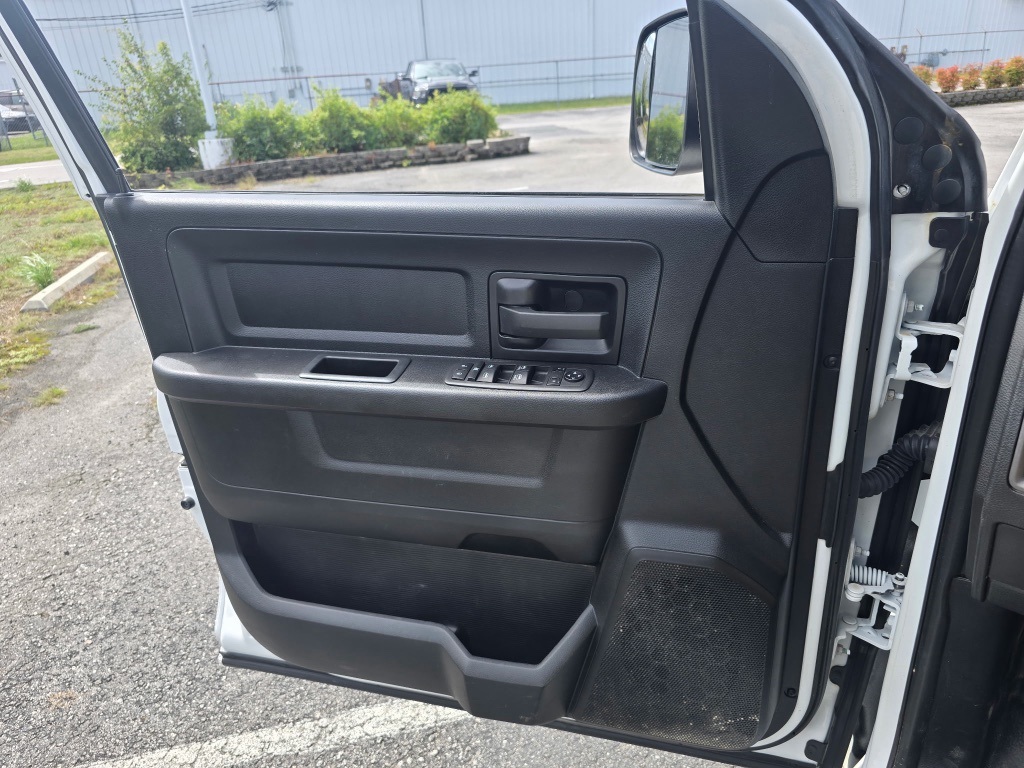 2022 Ram 1500 Classic Tradesman:16949T