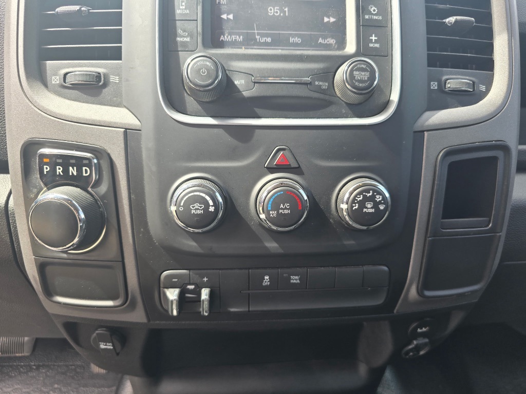 2022 Ram 1500 Classic Tradesman:16949T